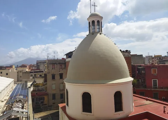 فندق مبيت وإفطار Sant'anna نابولي